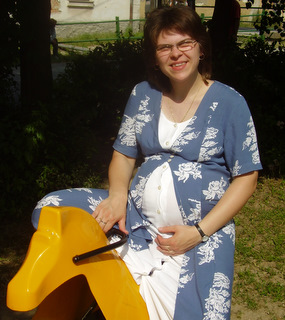 Mamina, a Hanka v brušku